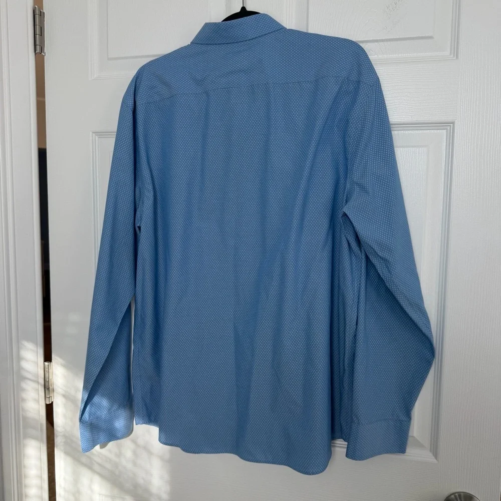 Banana Republic Light Blue Dress Shirt